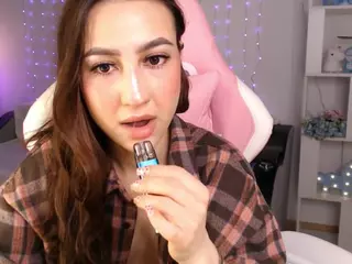 Chloe-Neal's Live Sex Cam Show