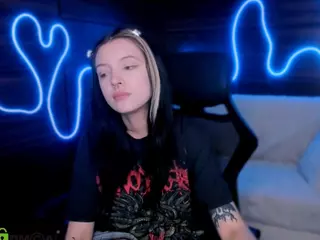 evi-angel's Live Sex Cam Show
