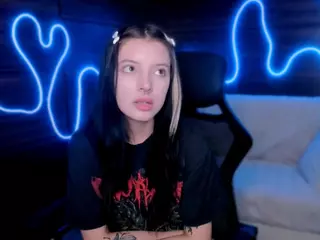 evi-angel's Live Sex Cam Show