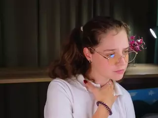 FalineFairfax's Live Sex Cam Show