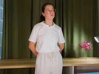 FalineFairfax's Live Sex Cam Show