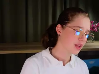 FalineFairfax's Live Sex Cam Show