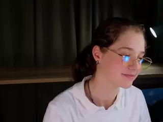 FalineFairfax's Live Sex Cam Show