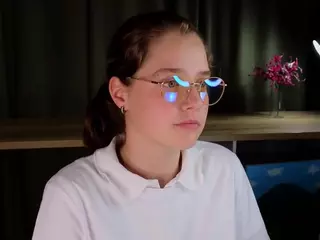 FalineFairfax's Live Sex Cam Show