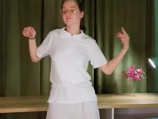 FalineFairfax's Live Sex Cam Show