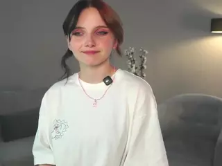 FlorenceBiddy's Live Sex Cam Show