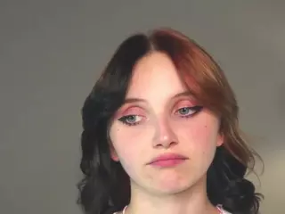 FlorenceBiddy's Live Sex Cam Show