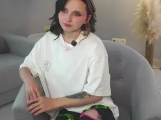 FlorenceBiddy's Live Sex Cam Show