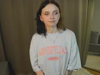 FlorenceBiddy's Live Sex Cam Show