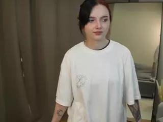 FlorenceBiddy's Live Sex Cam Show