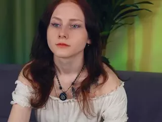 GladysDarter's Live Sex Cam Show