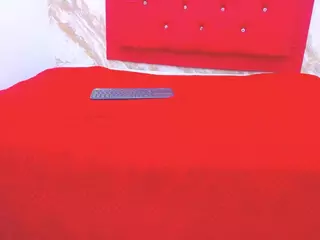 Helen-petite's Live Sex Cam Show