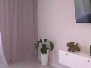 Hime-Chloe's Live Sex Cam Show