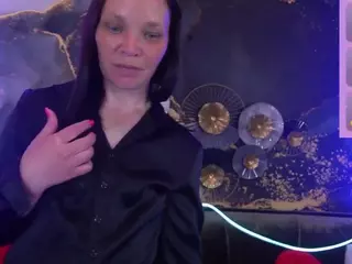 HotHouswife's Live Sex Cam Show