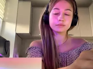 KatieBeames's Live Sex Cam Show