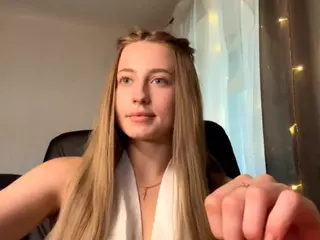 KatieBeames's Live Sex Cam Show