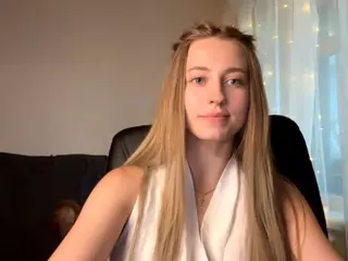 KatieBeames's Live Sex Cam Show