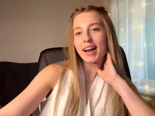 KatieBeames's Live Sex Cam Show