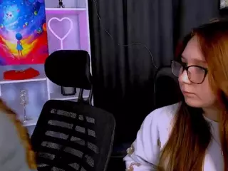 lika-le's Live Sex Cam Show