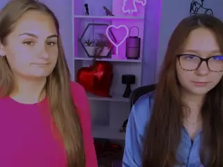 lika-le's Live Sex Cam Show