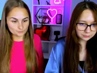 lika-le's Live Sex Cam Show