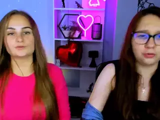 lika-le's Live Sex Cam Show