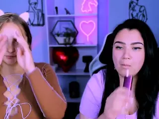 lika-le's Live Sex Cam Show