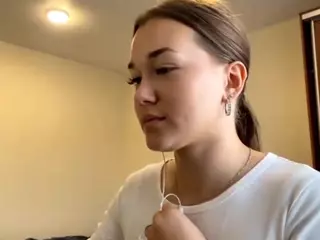 LinetteCoke's Live Sex Cam Show
