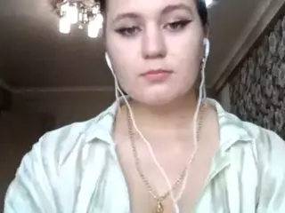 LynetCurrington's Live Sex Cam Show