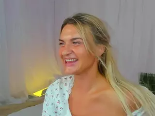 Mariellie's Live Sex Cam Show