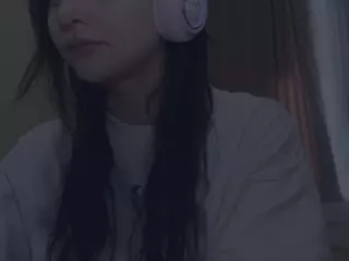 MaudFoulk's Live Sex Cam Show