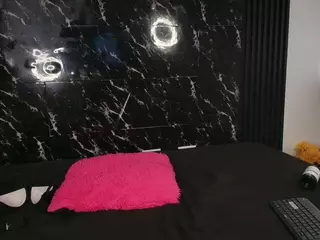 Megaan-evans-15's Live Sex Cam Show