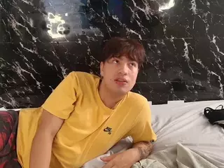 Megaan-evans-15's Live Sex Cam Show