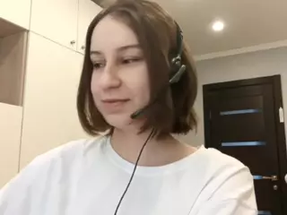WandaBreed's Live Sex Cam Show