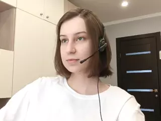 WandaBreed's Live Sex Cam Show