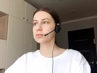 WandaBreed's Live Sex Cam Show