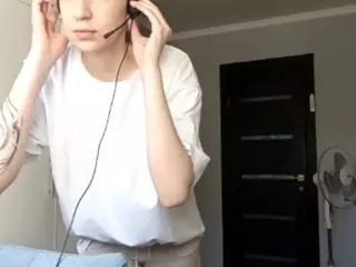 WandaBreed's Live Sex Cam Show