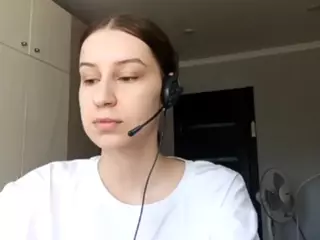 WandaBreed's Live Sex Cam Show
