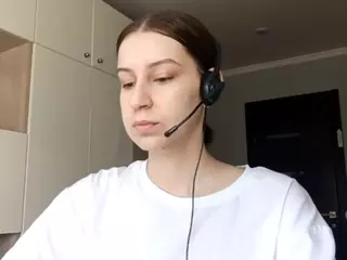WandaBreed's Live Sex Cam Show