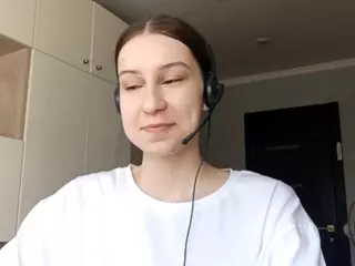 WandaBreed's Live Sex Cam Show