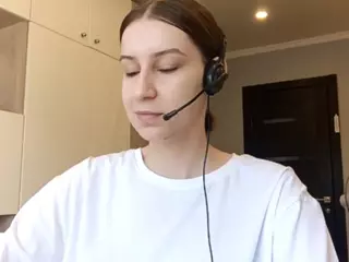 WandaBreed's Live Sex Cam Show