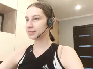 WandaBreed's Live Sex Cam Show
