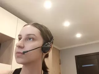 WandaBreed's Live Sex Cam Show