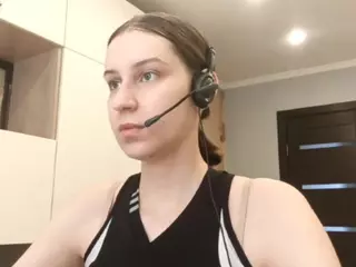 WandaBreed's Live Sex Cam Show