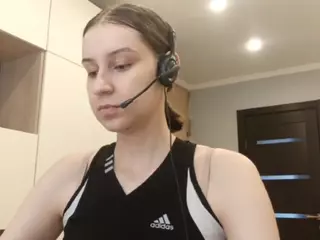 WandaBreed's Live Sex Cam Show