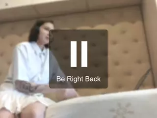 WandaBreed's Live Sex Cam Show
