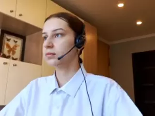 WandaBreed's Live Sex Cam Show
