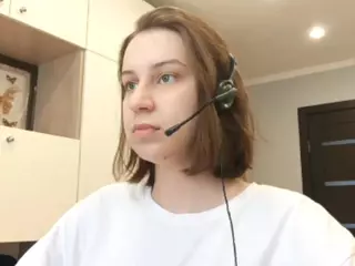 WandaBreed's Live Sex Cam Show