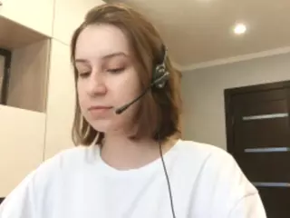 WandaBreed's Live Sex Cam Show
