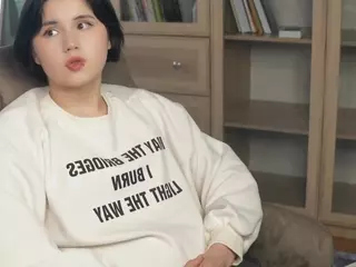 ZaraBrookins's Live Sex Cam Show